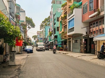 Mặt tiền đường hòa hảo - lô góc vỉa hè 2 bên - kinh doanh đa ngành - 44m - 5 tầng 0