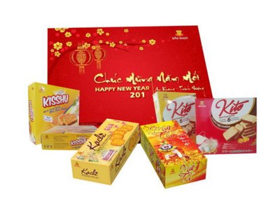 In hộp giấy đựng bánh kẹo đúng chuẩn từ đầu 0