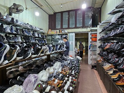 Mặt đường Nguyễn Đức Cảnh gần công viên Tam Kỳ - 69,3m2 - 2 tầng - sau thoáng - giá 14 tỷ 0