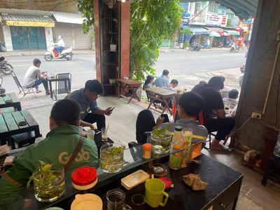 Do có việc riêng không trông coi quán được nên sang lại quán Cafe góc 2 mặt tiền 3