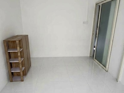 5 tỷ nhỉnh - 40m2 x 2 lầu, 1 xẹt - hẻm xe hơi ngay Công viên Hoàng Văn Thụ 2