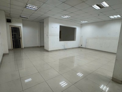 Cho thuê nhà mặt tiền đường Nguyễn Văn Trỗi, Phường Cầu Kiệu, Quận Phú Nhuận 3