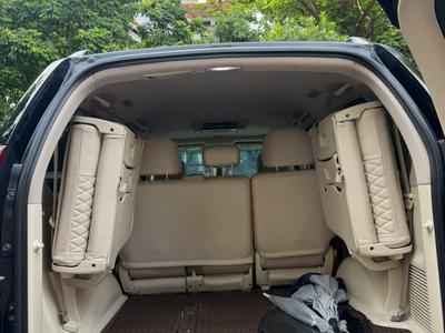 Lexus GX470 màu đen, dòng SUV 7 chỗ, động cơ xăng, hộp số tự động. Nhập khẩu từ Mỹ 3