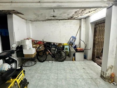 Bán căn 39m phố ngọc khánh có 5,3 tỷ 2