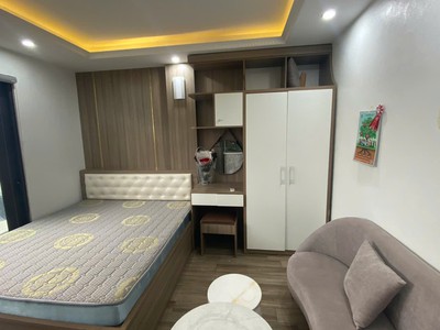 Cho thuê Chung cư mini tại Ngõ 193 Phố Trích Sài. Ban công rộng máy giặt riêng. Chỉ 6.5tr 3
