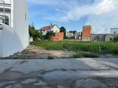 Bán 2 lô đất cực đẹp sát đường liên xã tân hiệp - hóc môn 2