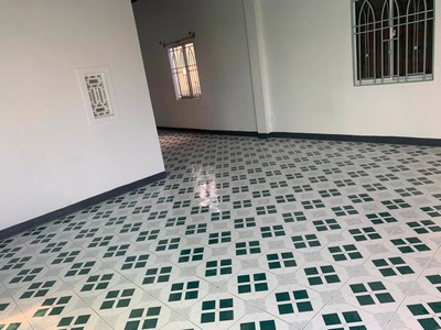 4.1 tỷ kiệt gần lê duẩn, 78m2, ngang hơn 6m, 2.5 tầng kiên cố, 3pn, sân rộng, giảm sâu 700tr 3