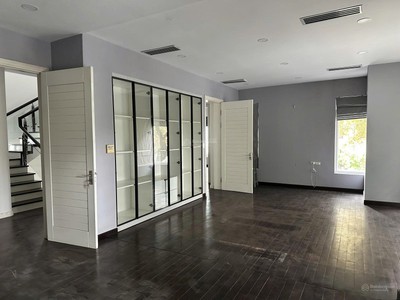 Bán nhà phố võng thị trích sài, 90m, mặt tiền 5m, ngoài 20 tỷ 1