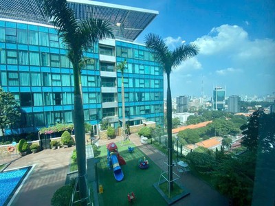 Chính chủ bán căn hộ Vincom Đồng Khởi Q.1 - 199m2 - 4pn chỉ 62 tỷ 4
