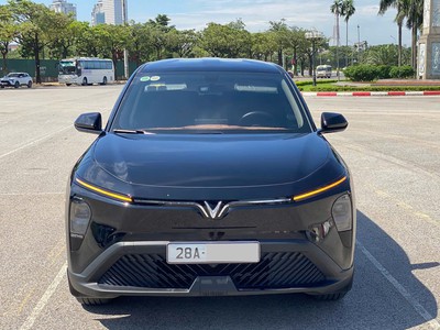 Limo Green Sx 2025 Biển Trắng Giá Chỉ 640 Triệu 0