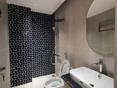 Nhà view hồ xây mới đẹp 7 tầng thang máy ô tô đỗ cửa 43m2 nhà thoáng sáng nội thất xịn, hơn 16 tỷ 5