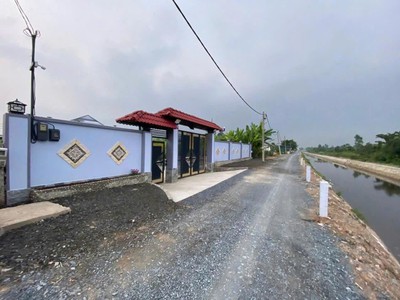 Bán bán đất mặt tiền tiềm năng gần công viên đá nhật sinh lời cao tại xuân thới sơn huyện hóc 0