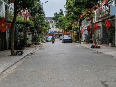Bán nhà liền kề văn phú - ô tô tránh - 90m2 nhỉnh 19 tỷ 1