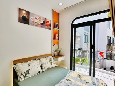 Siêu phẩm mới đẹp 2 mặt tiền hẻm xe hơi 7 chỗ tới nhà - 2 tầng - dtsd 50m2. nhỉnh 5ty 1