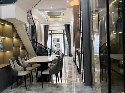 Bán nhà 2 mặt kiệt trước và sau Kiệt 300 Hải Phòng, gần AEON Mall. 2