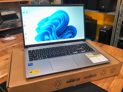 Laptop Asus Vivobook X1502VA Core i7-13620H RAM 16GB SSD 512GB VGA ON Màn 15.6 Full HD FullBox 0