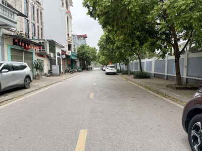 Bán đất mặt ngõ 195 Phúc Lợi: DT 116,3m2, MT 5,5m, đường 15m đối diện trường học 2
