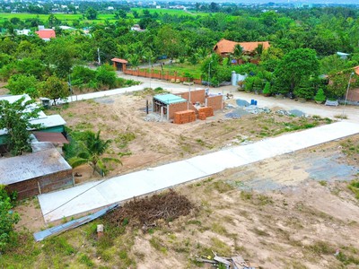Chính chủ bán lô đất nền Tây Nha Trang - giá chỉ 882 triệu sổ sẵn, full thổ cư 2