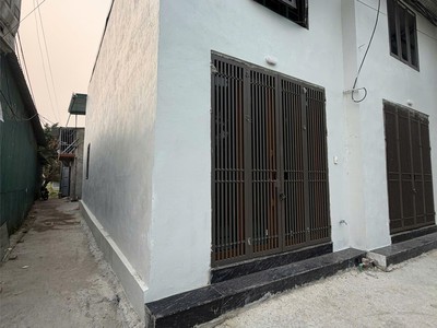 Cho thuê nhà nguyên căn hữu hòa 50m 2 tâ, phù hợp kinh doanh, giá 4,5 triệu/tháng. 0