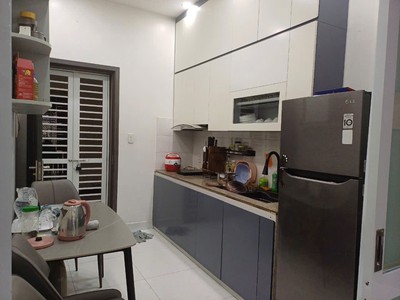 Cho thuê tầng 1 chung cư Hoàng Huy An Đồng . Phù hợp ở , kinh doanh hàng sạch sẽ . Đầy đủ đồ 0