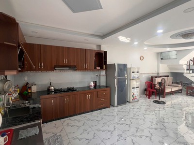 Chính chủ bán đất có sẵn nhà diện tích lớn tại ấp tân lập, hóc môn 4