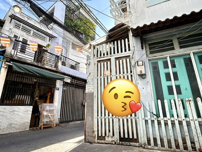 Bán mặt tiền hẻm đ.tôn đản- khu vực kinh doanh sầm uất- hẻm thông ra đ.số- cách 50m ra đ.xe hơi- 3