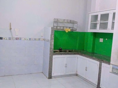 Nhà đẹp, công năng đầy đủ. dtcn 51m2. chỉ nhỉnh 8ty 4