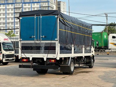 FOTON AUMARK S90 Tải trọng 9,2 tấn Thùng dài 7,4m 5