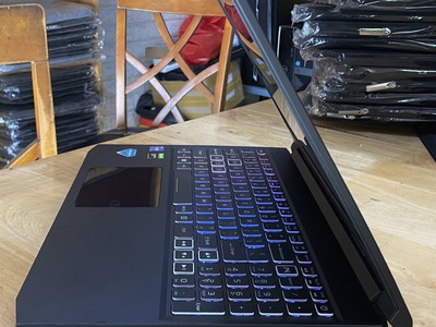 Laptop Acer Nitro 5 A515-57 Core i5-11400H Ram 16GB SSD 512GB 2 VGA Rời RTX 3050 Màn 15.6 Inch FHD 4