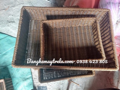 Khay để đồ chữ nhật mây nhựa 2