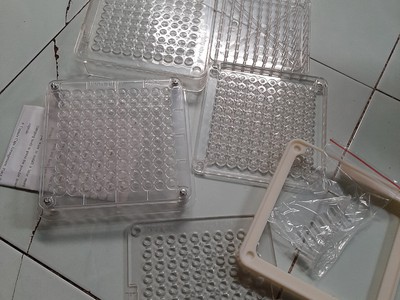 Khuôn đóng viên nang cứng, khay vô viên nang thủ công, khuông đóng viên nhộng 100v 2