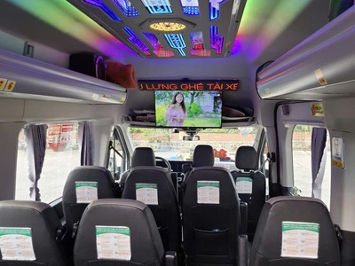 Cần bán Ford Transit Premium 16 chỗ   Đời 2024 2