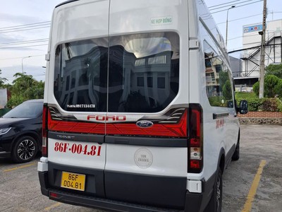 Cần bán Ford Transit Premium 16 chỗ   Đời 2024 4