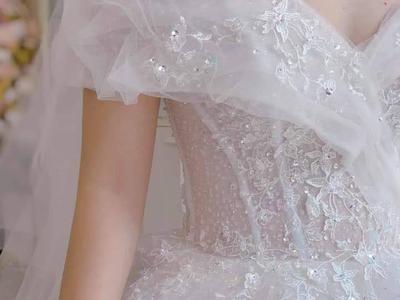 Bán và cho thuê váy cưới - MakeUp cô dâu tận nhà 0