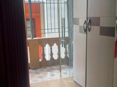 Cho thuê tầng 2 và tầng 3 tại cầu giấy - hà nội. 0