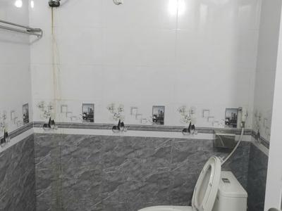 Bán lô đất 615m2 140m2 tc, có 1 nhà cấp 4 xây 60m2, có 1 nhà gỗ lợp tôn còn tốt, khoảng 100m2 2