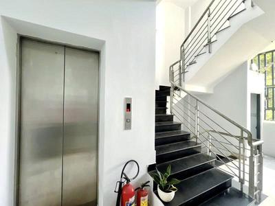 Bán nhà 2 mặt tiền bạch đằng - ngay cv gia định, 4x22m - 8 tầng - 12pn, chào 29,8 tỷ. 1