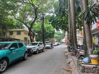 Bán nhà phân lô nguyễn thị định, vỉa hè, oto tránh, 52m2 5t, ở, kinh doanh, hơn 26 tỷ 0