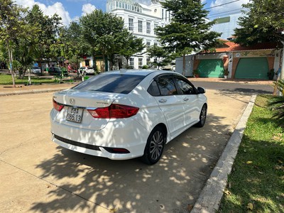 Chính chủ cần bán HONDA CITY 2018 số tự động 3