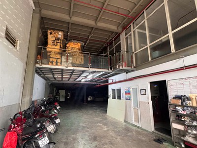 Cho thuê kho 4 tầng bát khối long biên 2.000m sàn có thang hàng pccc tự động 165 4