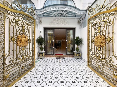 Chính chủ bán nhà mặt phố tại trần thị trọng,giá 17,9 tỷ,80m2,hàng hiếm tân bình 1