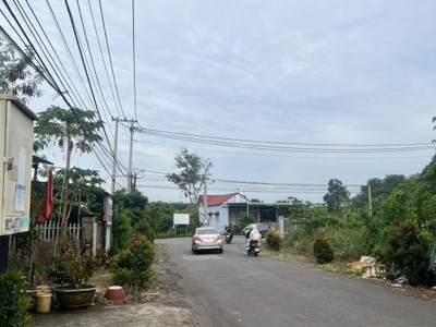 Bán đất mt đường cầu mên xã bình an long thành 1678m2 giá 15,1 tỷ 2