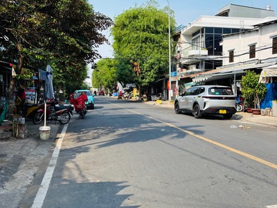 Mặt tiền kinh doanh lô góc tùng thiện vương - nở hậu tài lộc 6,7x12 - chỉ 7 tỷ nhỉnh 1