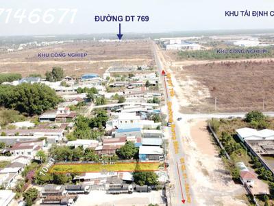 Bán lô đất siêu đẹp mặt tiền đường bưng môn, long an, long thành, dt 555.3m2, giá đầu tư 2