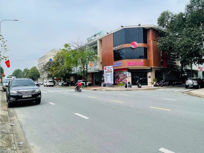 Bán hoặc cho thuê căn nhà lô góc 2 mặt tiền đường n1, d2d võ thị sáu trung tâm biên hòa đường 2