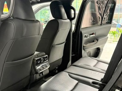Bán Land Cruiser LC300 sản xuất 2022. Xe chạy ít. Giá cực rẻ. 6