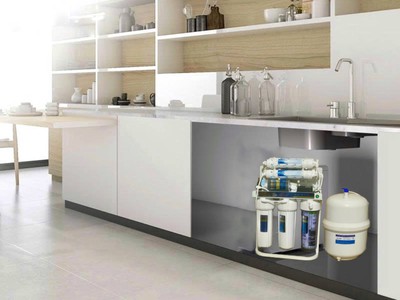 Máy lọc nước RO cao cấp Amida nhỏ gọn tiết kiệm diện tích AM-10 0