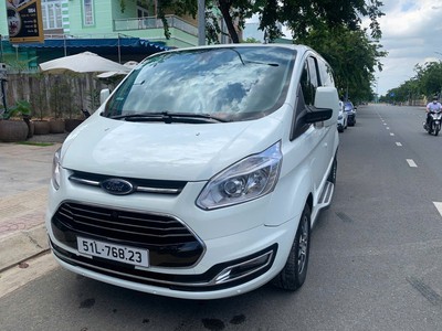 Ford Tourneo Titanium At 2020 Mpv 7 Chỗ Cao Cấp, Rộng Rãi, Tiện Nghi 5