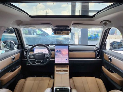 Jaecoo J7 Phev Ưu đãi 7 năm miễn phí xăng: 90TR 6