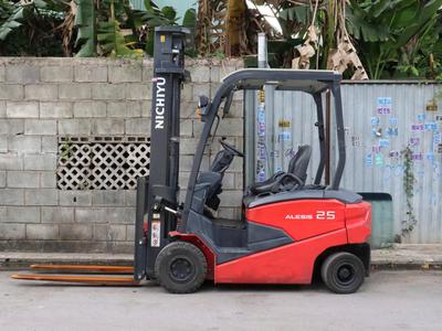 Xe Nâng Kho Lạnh Cho Ngành Chế Biến Thủy Hải Sản: Tiêu Chí Lựa Chọn Và Kinh Nghiệm Vận Hành 0